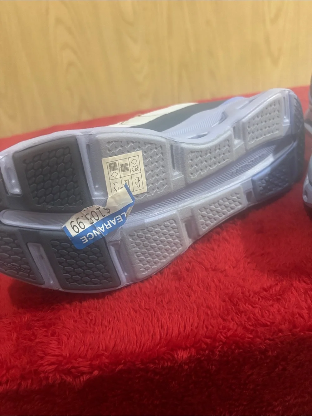 Skechers women glide step slip inns